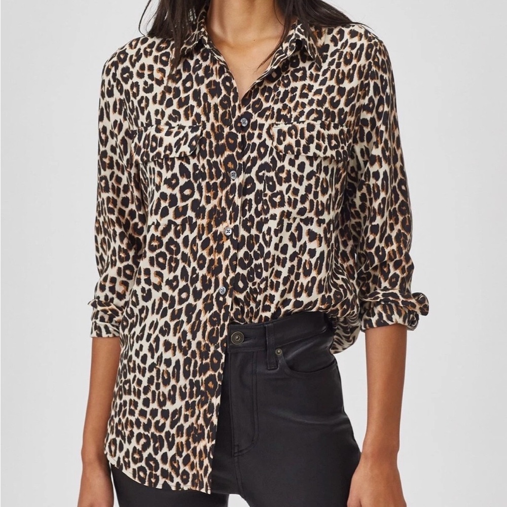 Equipment Slim Signature 100% Silk Blouse in Natural Leopard Size L